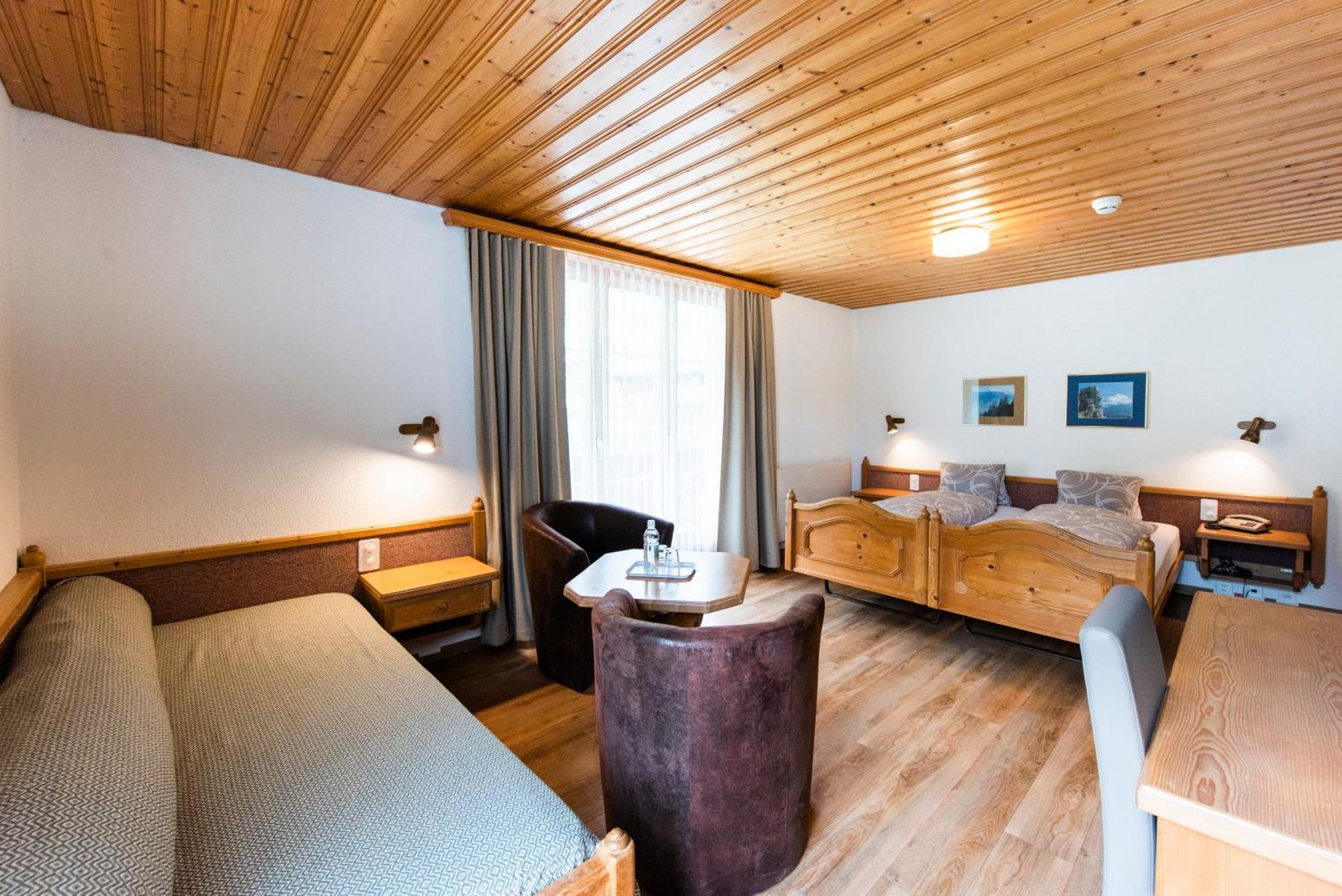 Hotel Brienzerburli Бриенц Экстерьер фото