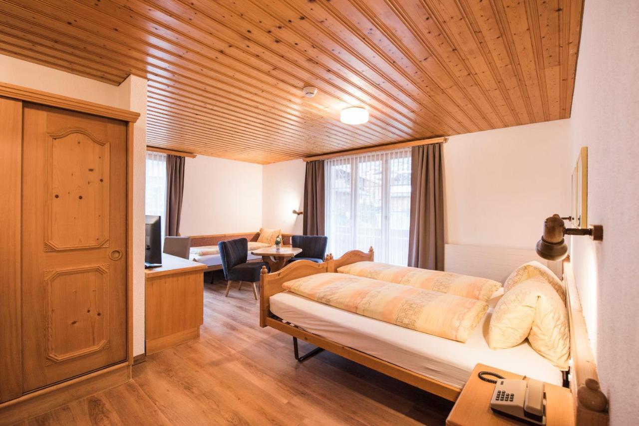 Hotel Brienzerburli Бриенц Экстерьер фото